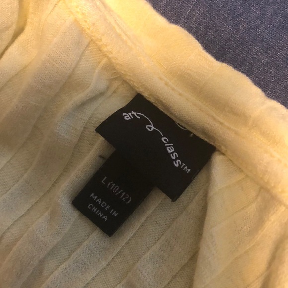 Tank - Picture 3 of 3